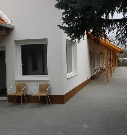 Czermann Nocleg ze śniadaniem 3*